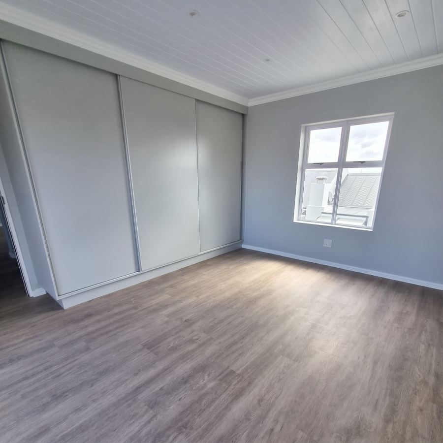 2 Bedroom Property for Sale in Struisbaai Western Cape
